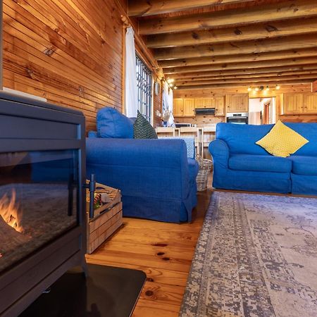 Lark House, Peaceful Mountain Home With Ocean Views And Power Backup Fokváros Kültér fotó